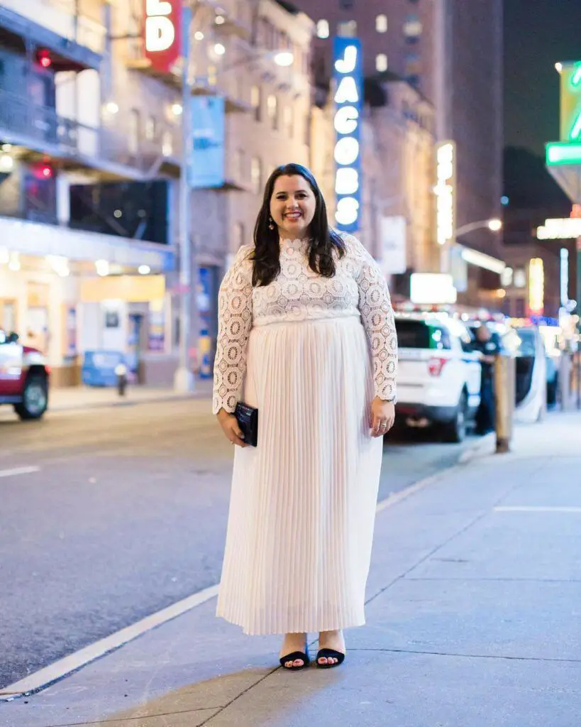 Plus Size Blogger Spotlight-Emily of Something Gold Something Blue