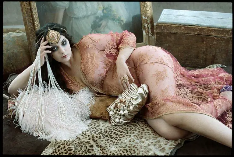 French Plus SIze Model Johanna Dray