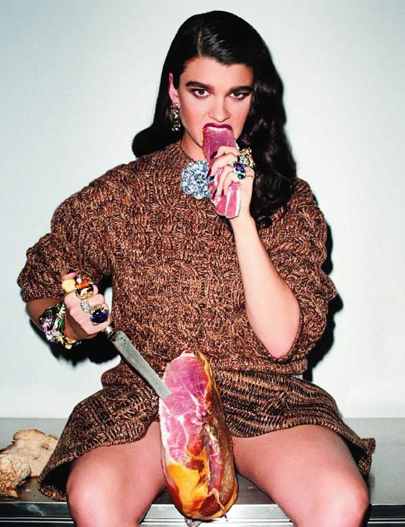 Festin- Crystal Renn in Vogue France by Carine Roitfeld and Terry Richardson