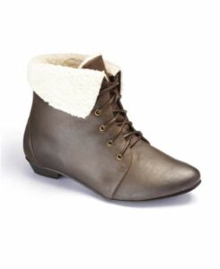 Wide Width and Wide Calf Boots: Simply be Viva la Diva Shearling booties
