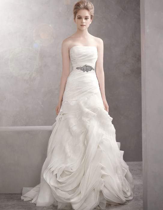 White by Vera Wang Bridal gown in Plus Sizes