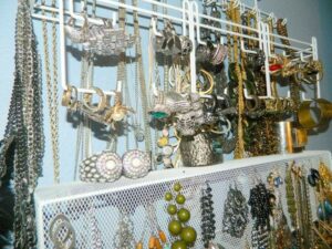 How I organize my Jewelry