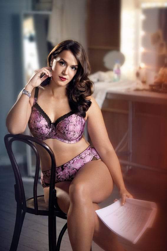 "Libby" underwired banded bra and matching brief.