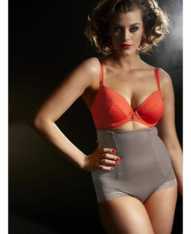 First look at Gok Wan's new shapewear collection for plus-size brand Simply  Be