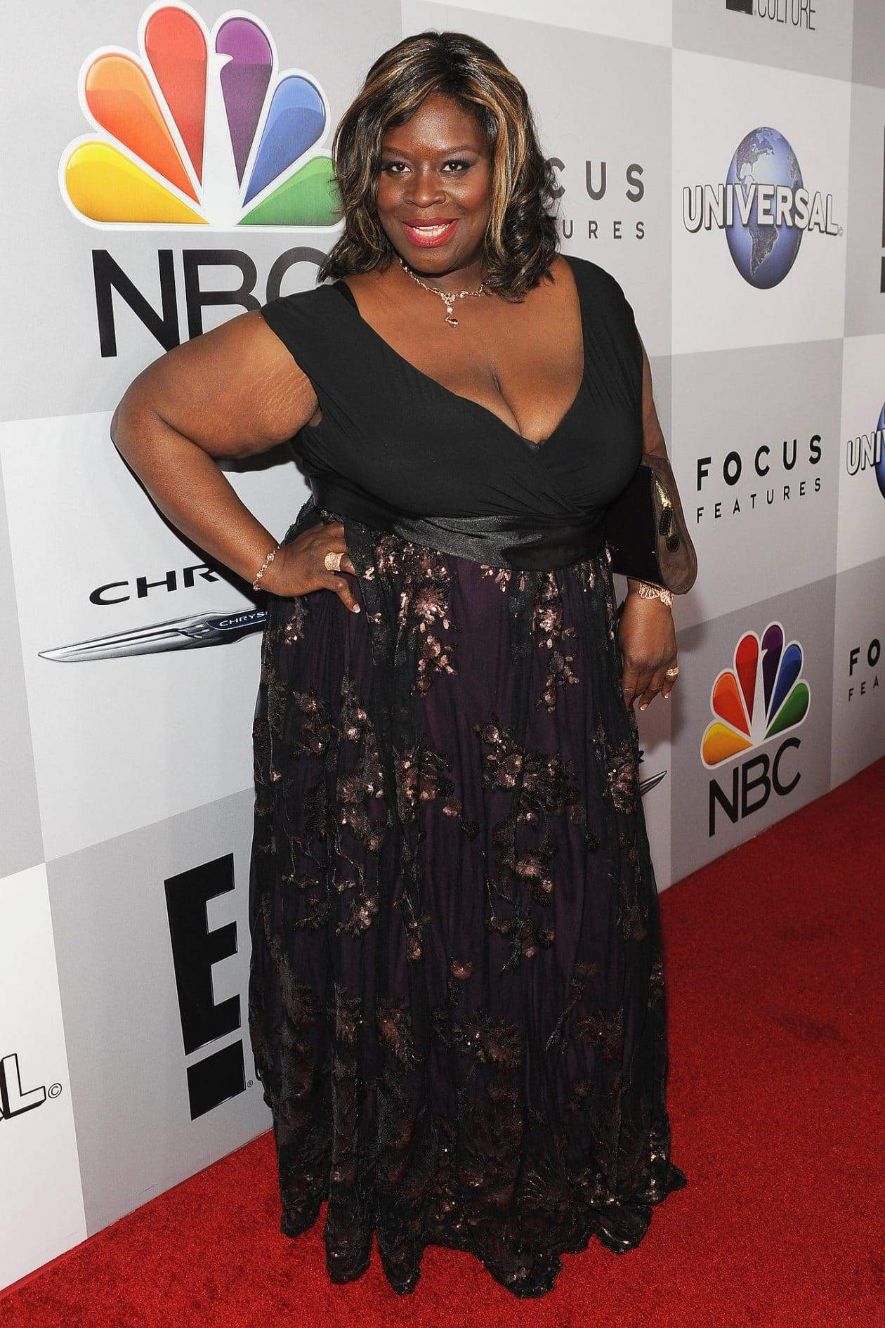 Retta arrived black number
