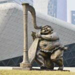 Xu Hongfei Captures Joy in ‘Chubby Women’ Sculptures