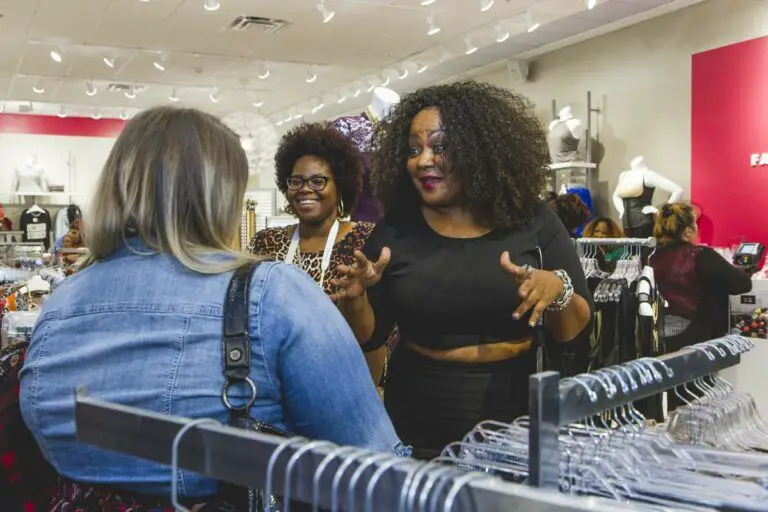 TC at Cobb Fashion to Figure Grand Opening