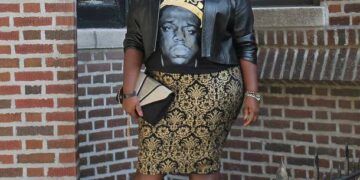 Alssa from Stylish CUrves on The Curvy Fashionista