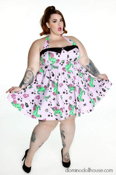 Domino Dollhouse Vintage Valentine Featuring Tess Holliday