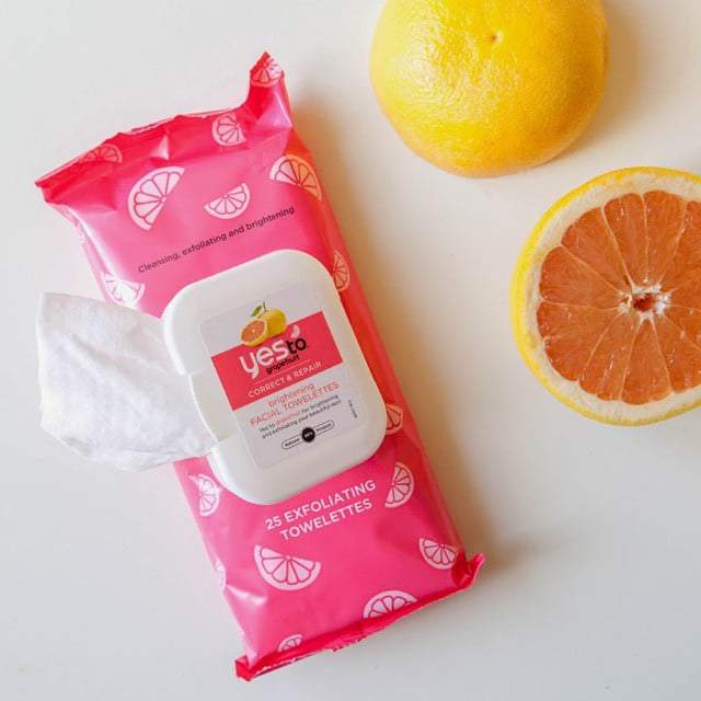 Yes to Grapefruit at CVS on TheCurvyFashionista.com #CVSBeautyClub