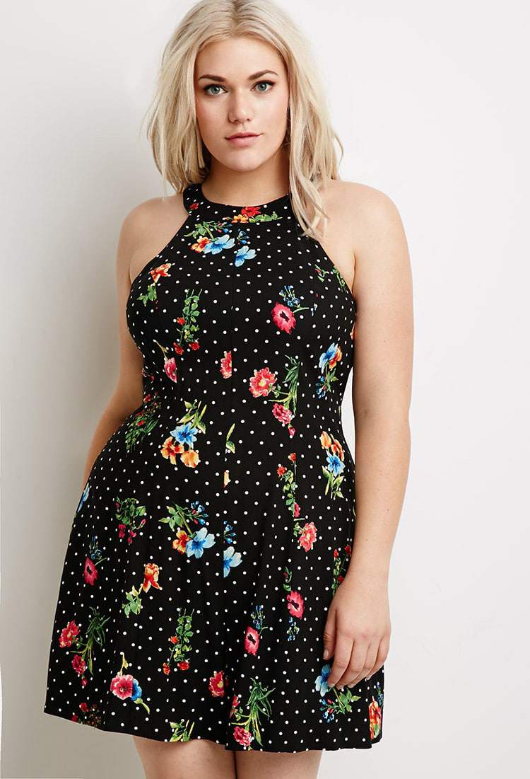 10 Plus Size Rompers for Spring on The Curvy Fashionista #TCFStyle