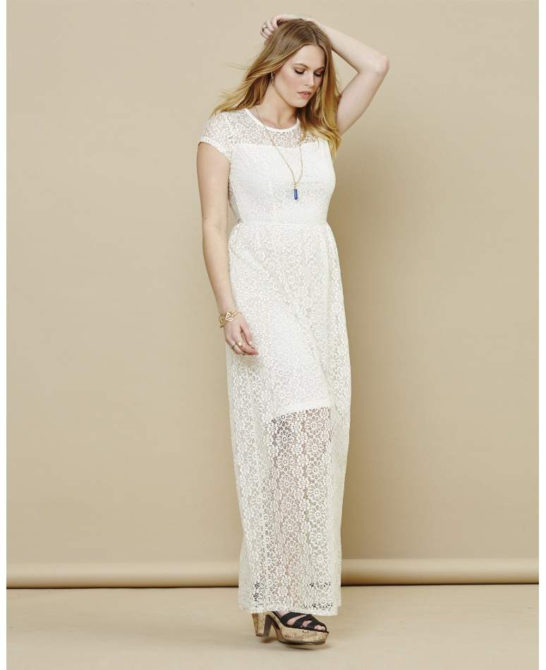 13 Plus Size Little White Dresses for Summer on TheCurvyFashionista.com