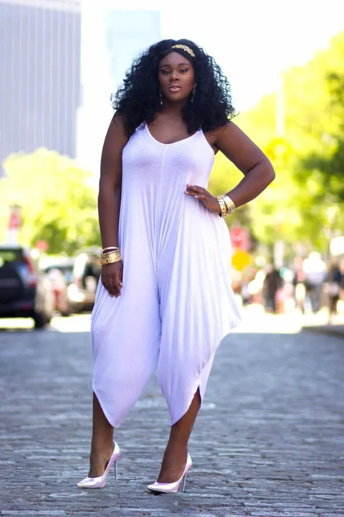 The Pop Up Plus “Le Blanc Collection” on TheCurvyFashionista.com