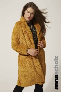Plus Size Luxury Designer Anna Scholz Fall 2015 Collection on the Curvy Fashionista
