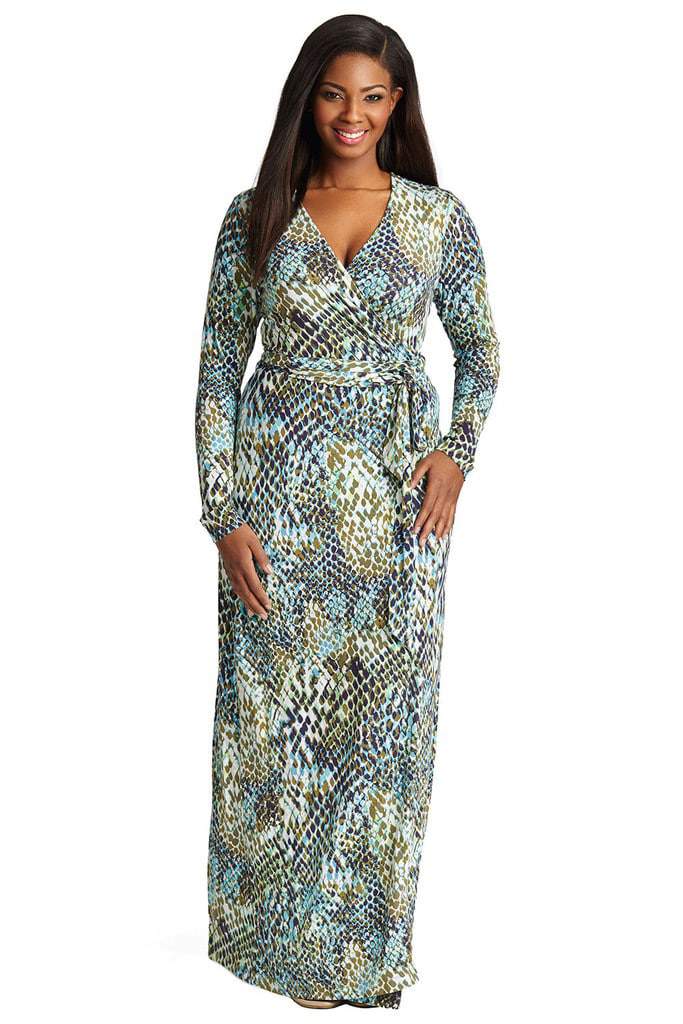 7 Plus Size Maxi Dresses to Wear Now AND into Fall on The Curvy Fashionista