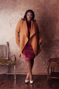 The Chic Minimalist: The Luxe Collection From Pop Up Plus on TheCurvyFashionista.com #TCFStyle
