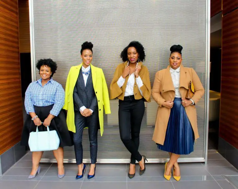 The Best of The Curvy Fashionista: 15 Breakout Personal Plus Size Style Bloggers of 2015
