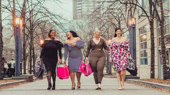 New York Street Style - Trendy Curvy  Looks plus size, Looks, Moda pluz  size