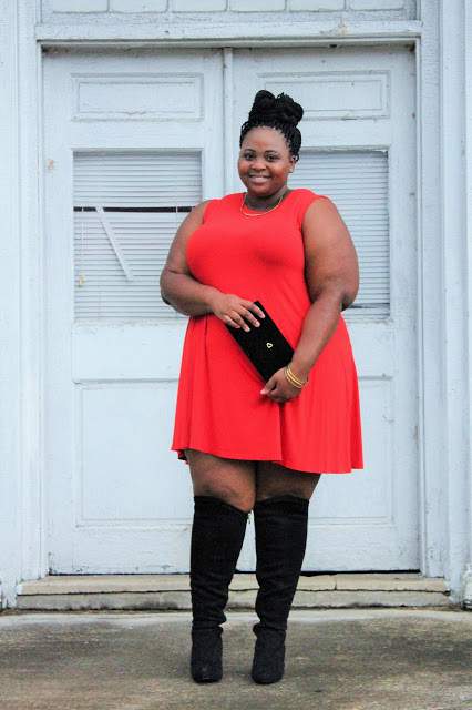 15 Non Hourglass Plus Size Fashion Bloggers To Know