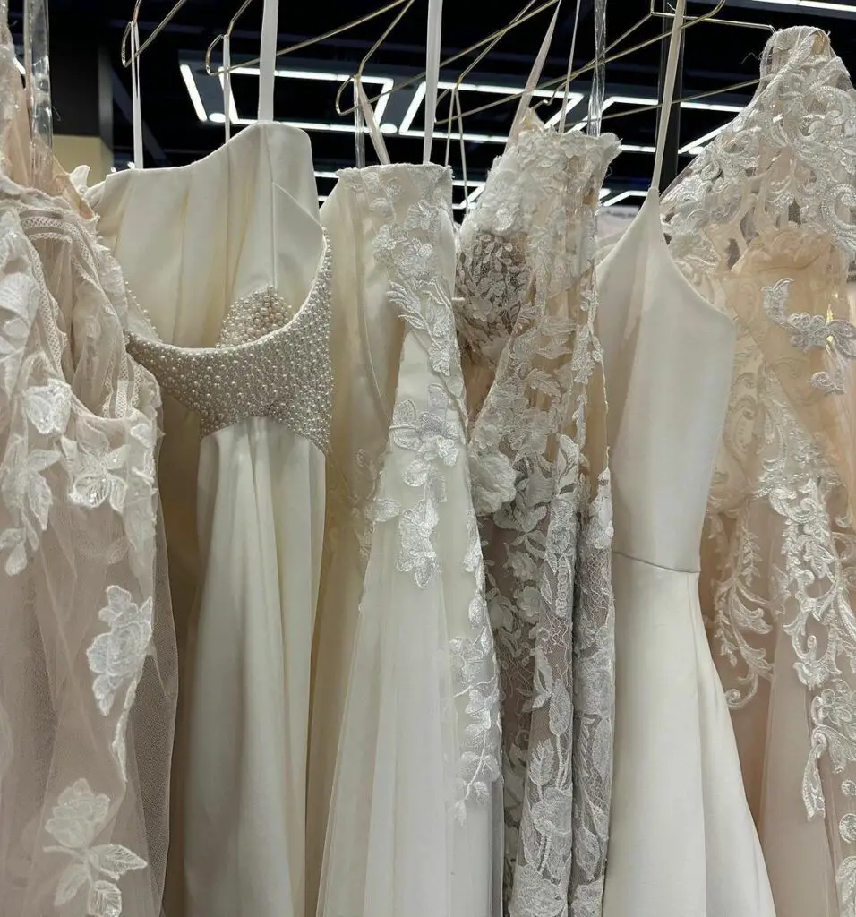 Embrace Bridal Boutique - plus size bridal boutique