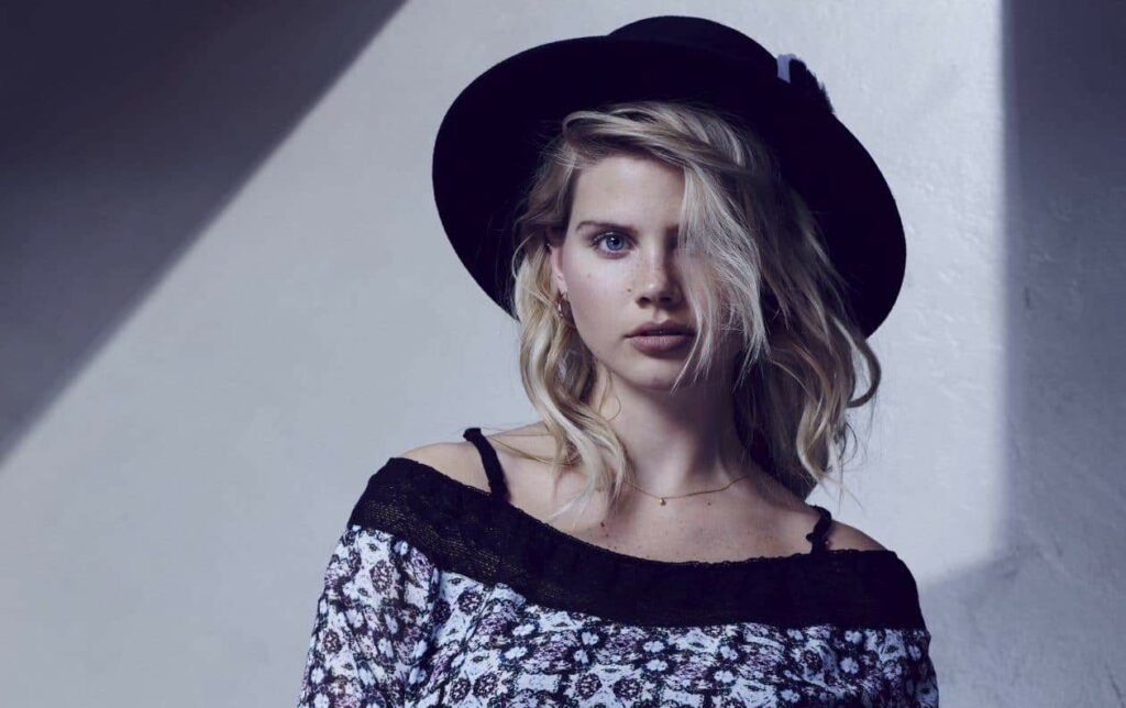 First Look: The Cut for Evans Spring Summer Collection by Gabriella Seal