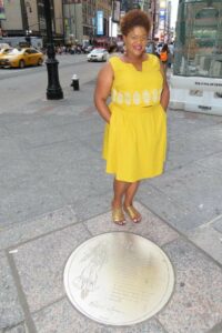 Plus Size Fashion Blogger Spotlight- Dasha of Windy City Wardrobe
