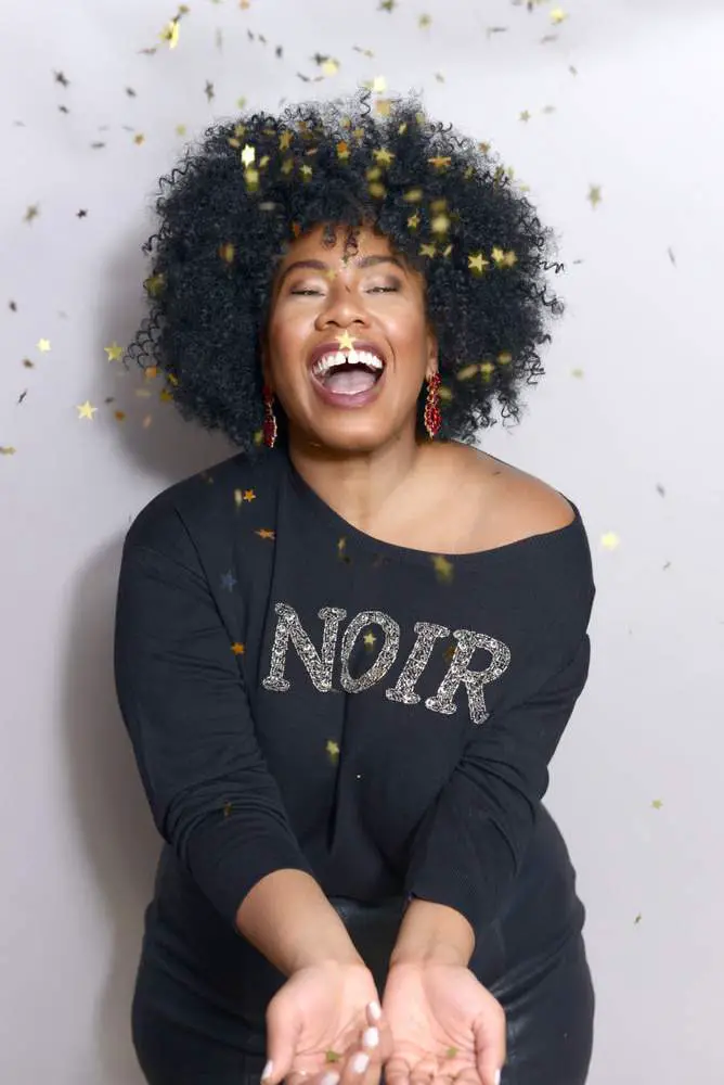 Plus Size Blogger Kelly Augustine Fashions her Own Holiday Lookbook 