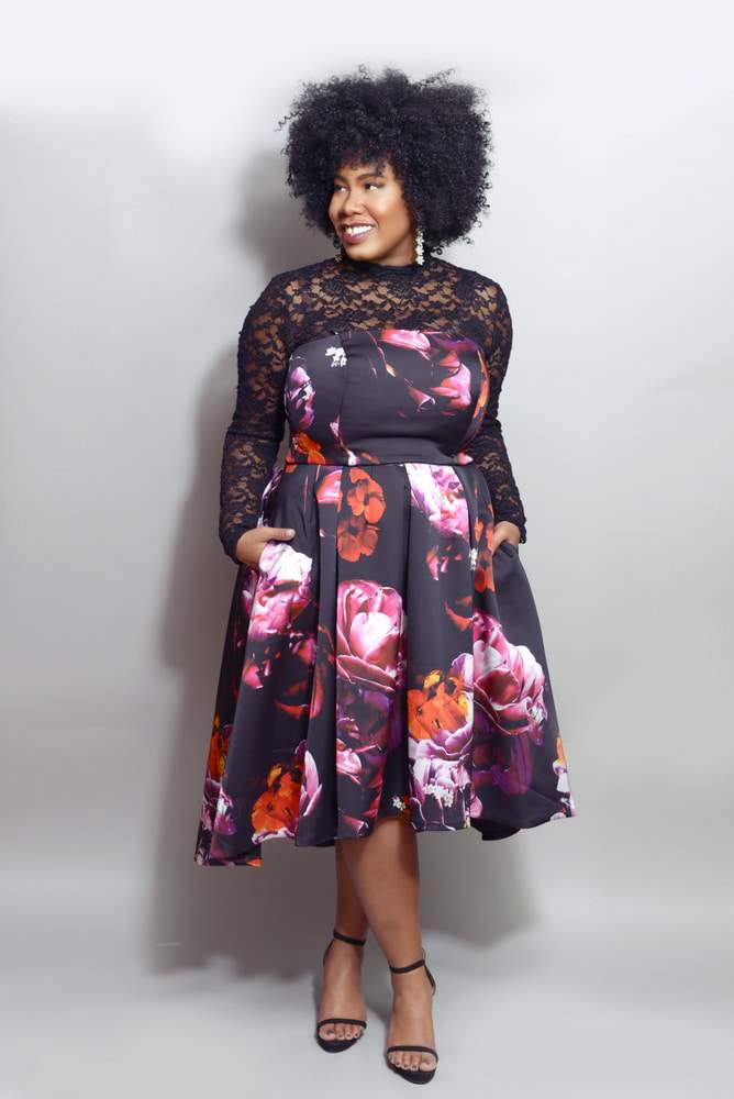 Plus Size Blogger Kelly Augustine Fashions her Own Holiday Lookbook 