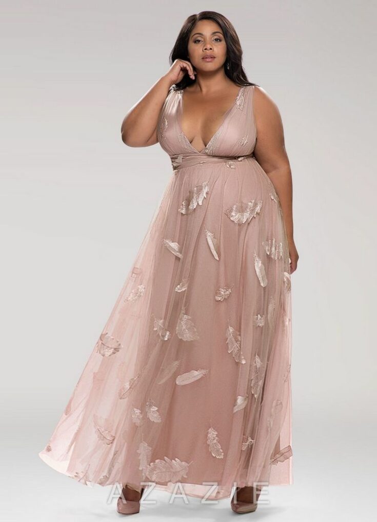 LOST IN PARADISE BLUSH EMBROIDERY MAXI DRESS