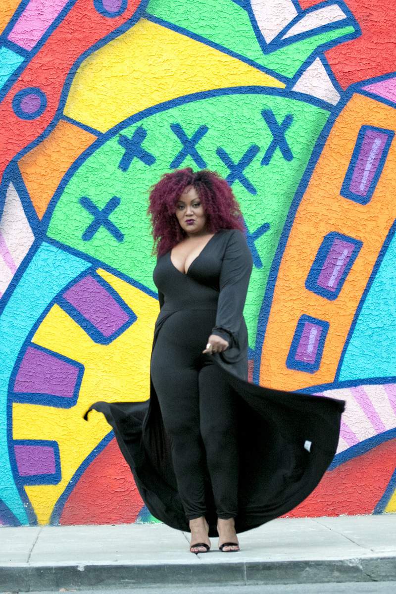 Marie Denee- The Curvy Fashionista in Chic and Curvy