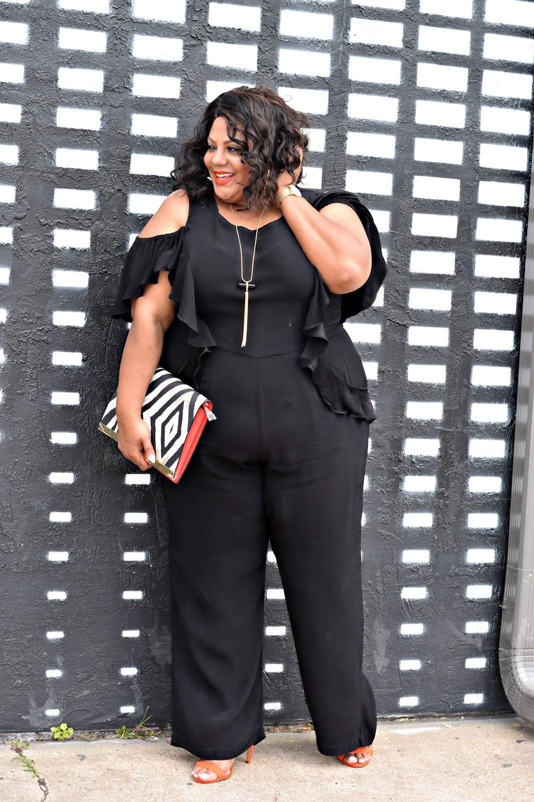 ShaKera of The Real Sample Size, plus size blogger