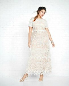 Violets Roses Contrast Lace Wedding Dress 1 e1488774130892