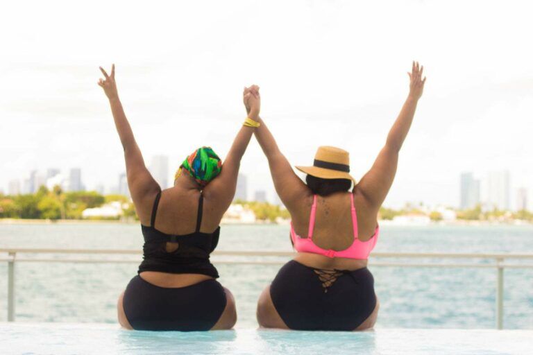Curvy Kate Lookbook featuring Kellie Alexander and Essie Golden