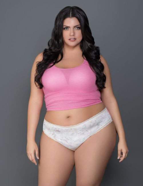You Oughta Know: Plus Size Lingerie from Miimii Intimates- Lace Trimmed Thong