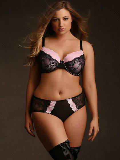 Hips & Curves Semi-Annual Sale