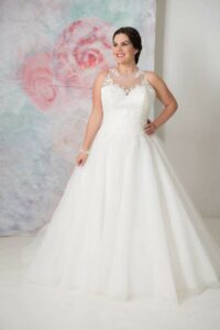Plus size bridal, the curvy fashionista bridal week, plus size gowns, plus size bridal gown, plus size wedding dresses, plus size bride, curvy bride, curvy wedding dresses, plus size wedding season