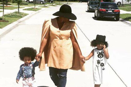 Are You a Plus Mom On-The-Go? Here are 5 Tips to Staying Stylish!