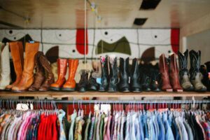 Your Ultimate Guide to Plus Size Thrifting