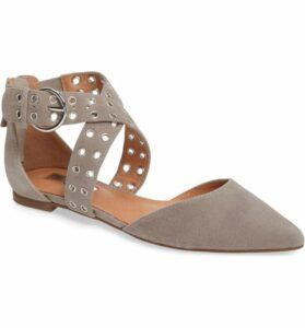 Wide width flats, fall, wide width shoes, plus size, fall 2017 trends