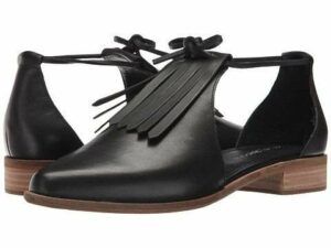 Wide width flats, fall, wide width shoes, plus size, fall 2017 trends