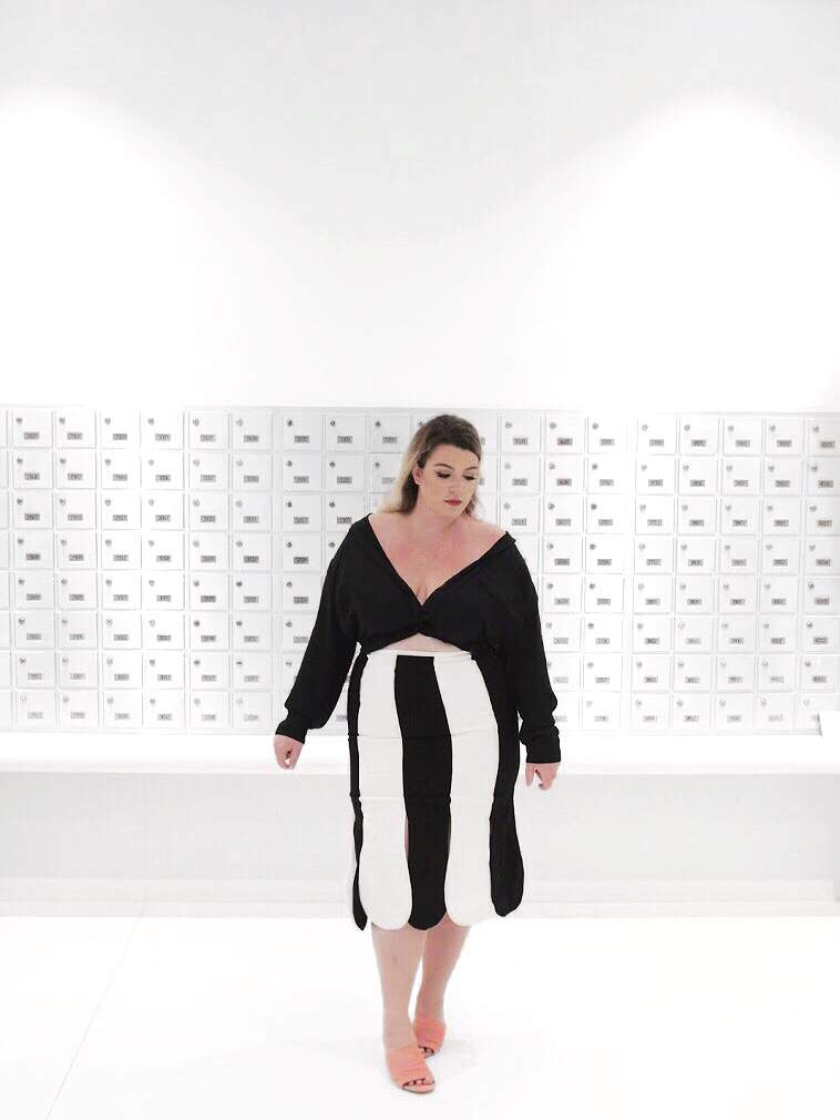Plus Size Blogger Spotlight- Ailurophile with Style