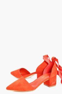 Wide width flats, fall, wide width shoes, plus size, fall 2017 trends
