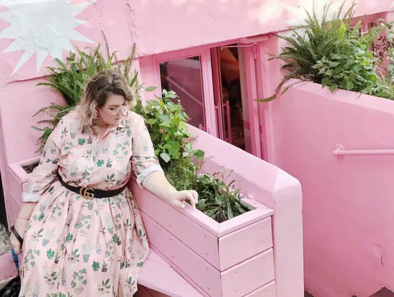 Fashion Blogger Spotlight: Alexandra of Ailurophile with Style