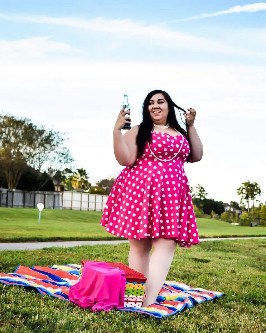 Plus Size Blogger Spotlight- SarahJaneReign