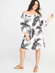 Ready for the summer? Ready for all of the summer soirees, pool and beach parties? What about a rooftop party? We have found a few of your plus size summer fashion finds to rock out in style!