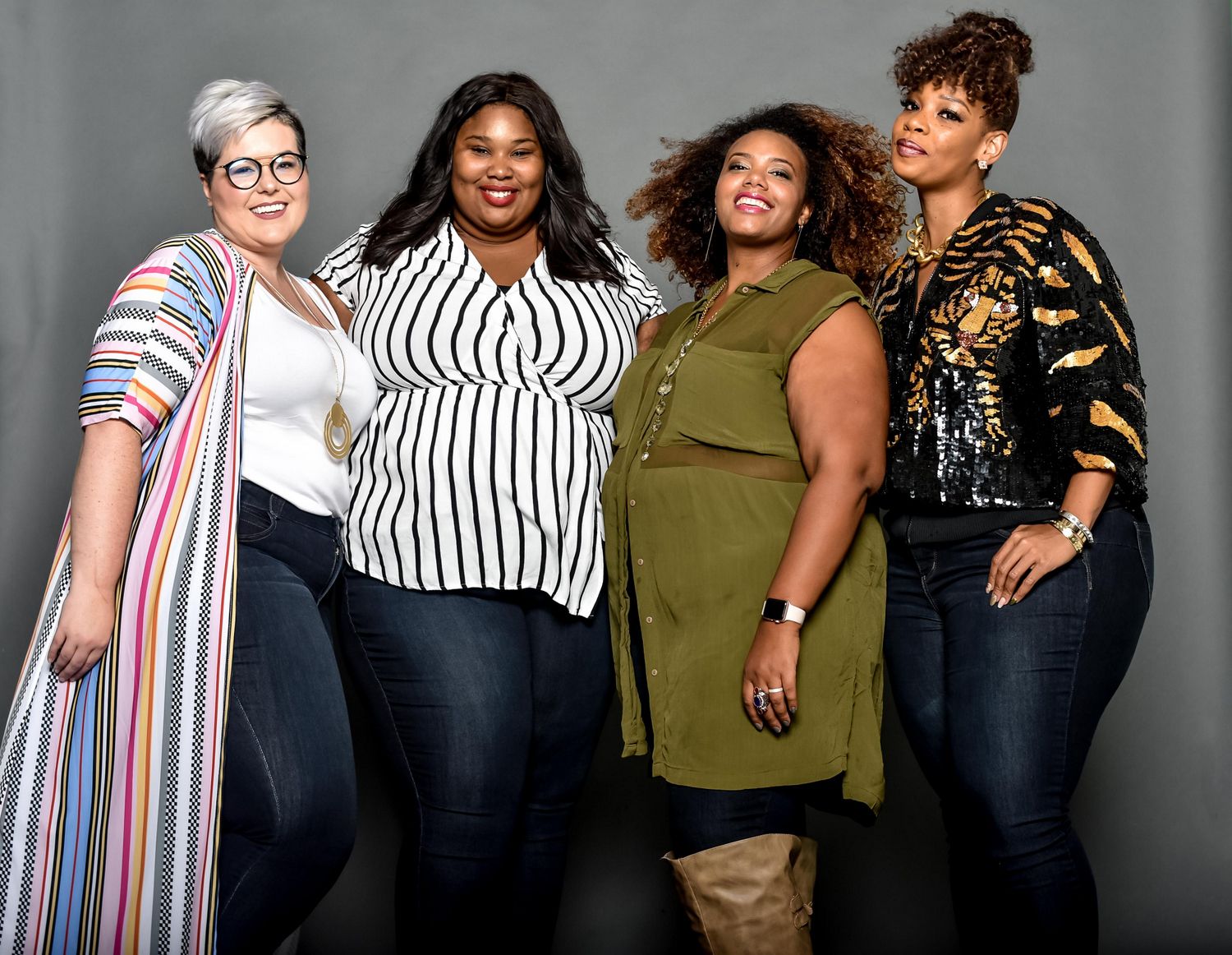 Advertise with The Curvy Fashionista