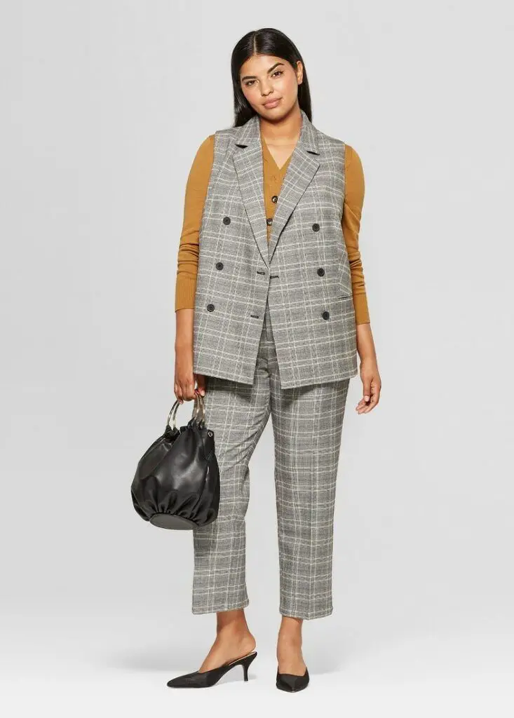 10 Affordable Plus Size Fashion Finds Under $50 - Plus Size Plaid Sleeveless Suit Vest 