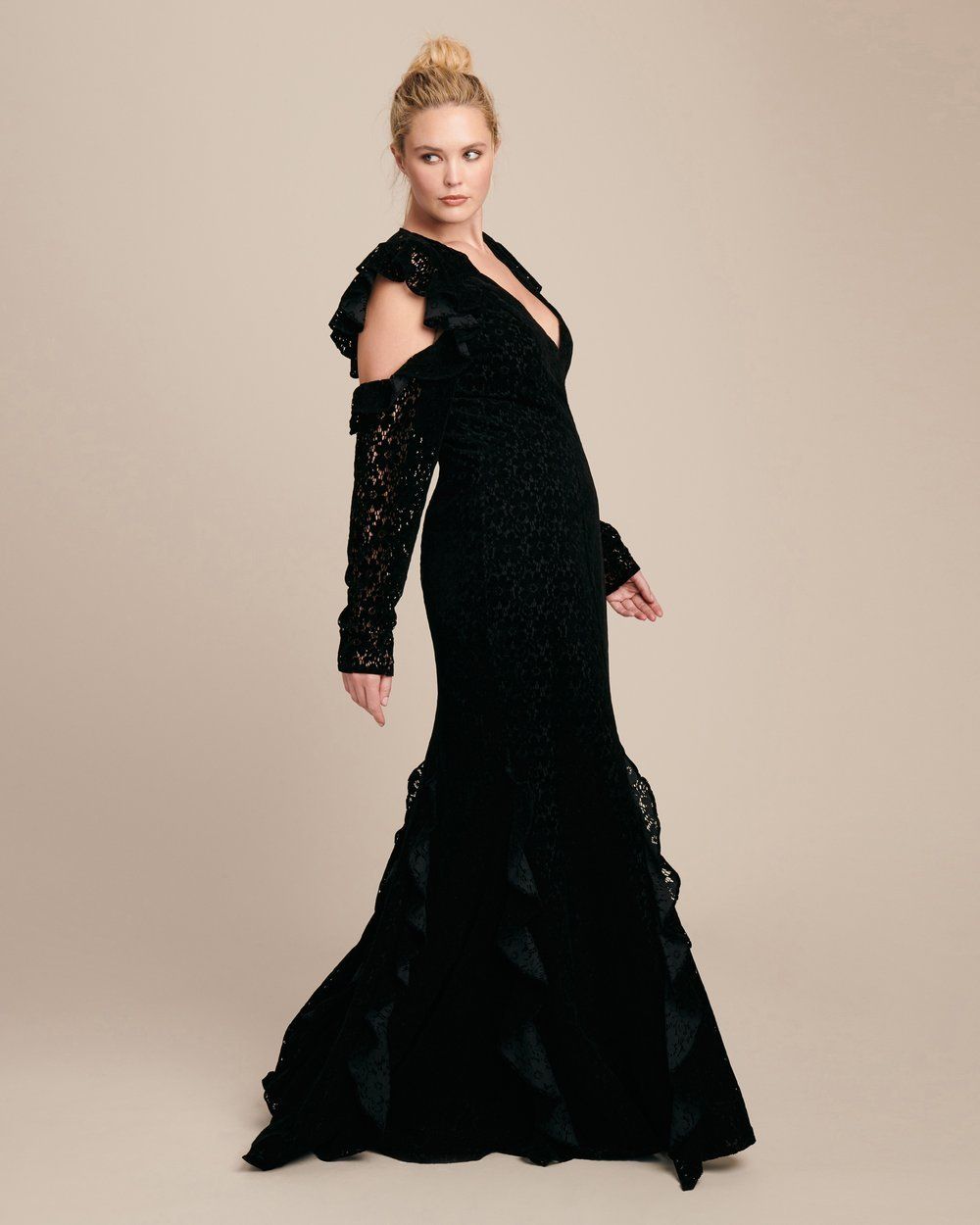 Luxury Plus SIze Fashion Finds at 11 Honore: ZAC ZAC POSEN Carola Plus Size Gown