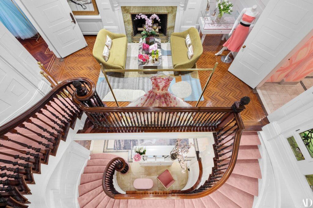 11 Honoré To Take Residency at Christian Siriano’s The Curated Boutique!