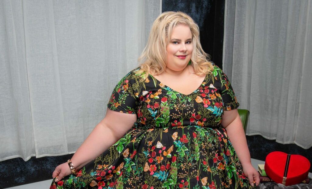 Unique Vintage Updates It Sizing to Fit Up to a TRUE 26!
